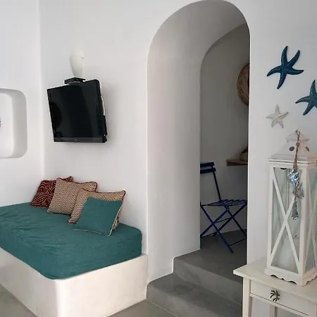 Cannella House Karterados (Santorini)